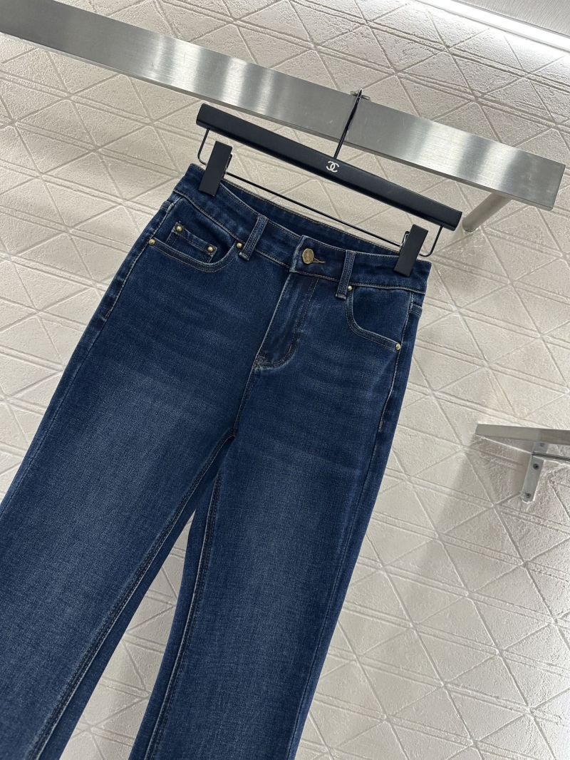 l0vis Vvtt0n jeans